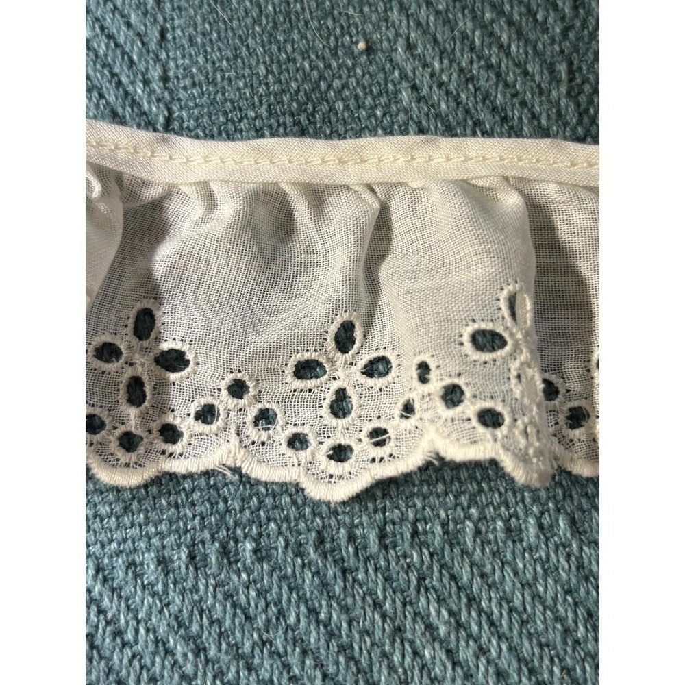Vintage White Floral Scalloped Eyelet Ruffle Lace Trim 36 Inch